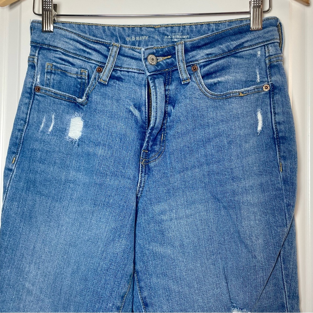 Old Navy Light Wash Distressed Jeans Raw Hem Straight Leg Casual Trendy - Picture 4 of 9